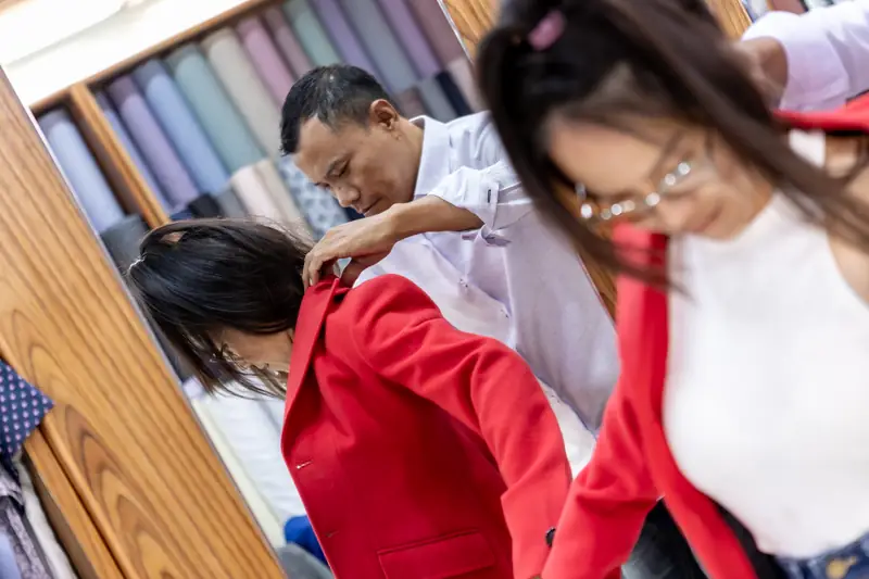 Mirror fitting session at David Jone Fashion workshop, Phuket tailor (Ref 9683)