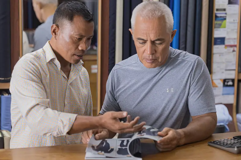 Mens bespoke jacket fitting in Patong, David Jone Fashion tailor (Ref 6403)