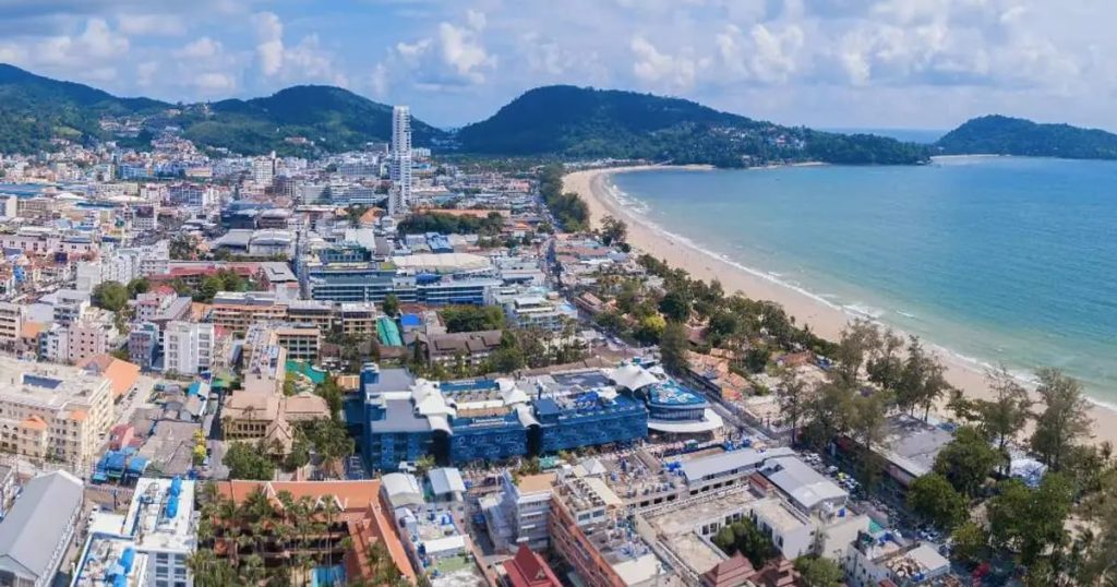 Why are there so many tailors in Patong?